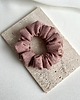 gumki do włosów Lniana scrunchie Andrea z odwiązywanymi uszkami 2