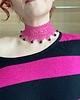 chokery Barbie pink fuksjowy koronkowy choker z koralikami z lawy 4