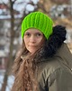 czapki damskie Czapka z merynosa 100% neonowa zieleń 2