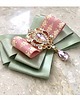 broszki Delikatna zielona Brosza z Różem NEW 2