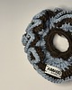 gumki do włosów Brown & blue crochet scrunchie. 4