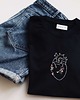 t-shirt damskie Koszulka z haftowanym sercem 2