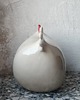 dodatki - różne Kremowa kurka ceramiczna na Wielkanoc 3