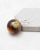 wisiory Okrągły wisiorek z czarnym bursztynem i srebrem - Kula bursztynowa - Zawieszka 2