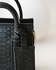 torby na ramię Charm bag - skórzana torebka - czarna - tłoczona 8