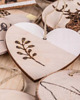 kartki scrapbooking Serduszka Serca Prezent na Walentynki Girlanda Drewniane Zawieszki 100SZT 2
