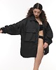 kurtki damskie Kurtka koszulowa czarna oversize 2