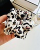 gumki do włosów Scrunchie w panterkę 2