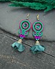 kolczyki soutache Kolczyki sutasz kolorowe zielone różowe wiosenne Cleo z kwiatkiem 2