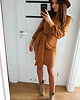 sukienki mini damskie 275-1 JENNY Wygodna sukienka z wiązaniem w pasie - KARMELOWA r. XXL 1