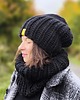 czapki damskie Czarny komplet zimowy czapka i komin Peruvian WOOLY 1