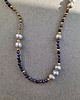 chokery Naszyjnik z szarych pereł i niebieskich szafirów 50 cm 4