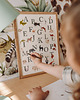 obrazy i plakaty do pokoju dziecięcego Plakat z polskim alfabetem ze zwierzętami do pokoju dziecka Hi Little 1