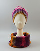 czapki damskie 6916 Dzianinowy Zestaw Winter Sunset: Czapka i Komin 1