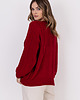 swetry damskie  Oryginalny sweter w warkoczowe wzory - SWE323 czerwony MKM 3