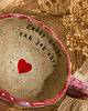 filiżanki Filiżanka ceramiczna handmade z napisem "Każdy kocha tak jak chce" 4