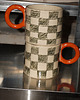 kubki i filiżanki Kubek ceramiczny w kratkę XL 1
