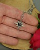 wisiory Mały wisiorek róża wiatrów hematyt wire wrapping 5