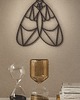 Ozdoby na ścianę Ćma geometryczna - oryginalna dekoracja na ścianę w stylu dark academia 1