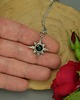 wisiory Mały wisiorek róża wiatrów zielony onyks wire wrapping 4