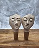 butelki wielorazowe Zestaw ceramicznych korków do wina Twarze handmade 3
