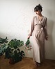 sukienki maxi damskie SOPO regulowana sukienka kimono z paskiem nerką 1
