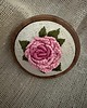 broszki Ręcznie haftowana broszka "Różowa róża" 2