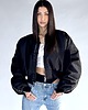 kurtki damskie Krótka kurtka bomber czarna zipper 4