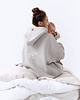 bluza z kapturem damska Bluza z kapturem COOLEST MOM EVER ecru 3