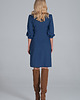 sukienki midi damskie Elegancka sukienka koszulowa midi z bufiastymi rękawami i guzikami - M849 1