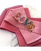 broszki Brosza  Pink z napisem LOVE 4