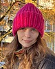 czapki damskie Zimowa czapka z wełny peruwiańskiej Lumi intensywny różowy 1