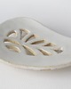 mydelniczki Mała ceramiczna mydelniczka z ażurowym wzorem 2