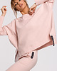 bluza bez kaptura damska Bluza z rozcięciami- cukierkowy róż(M-491) 2