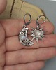 kolczyki wire wrapping Asymetryczne kolczyki księżyc i słońce kamień księżycowy i słoneczny 2