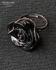 pierścionki - różne Czarna róża w pierścionku ręcznie robionym uroczy prezent handmade 9
