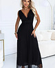 sukienki maxi damskie 687-1 Elegancka sukienka maxi z kopertowym dekoltem i odkrytymi plecami - czarna 1