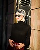 apaszki Vintage chusta w czerni, bieli i srebrze 2