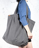 torby XXL Big Lazy bag torba grafitowa na zamek / vegan 3