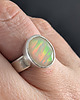 pierścionki srebrne Pierścionek tęczowe refleksy w opalu 1