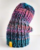 czapki damskie MAXCOLOR kolorowa czapka "kosmiczne energie" 2