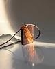 wisiory Zam. spec. wisiorki z drewna wenge z bursztynem 1
