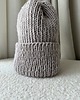 czapki damskie Beżowa czapka 100% merino 1