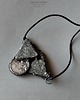 wisiory Granitowy unikalny wisior handmade ze starą monetą ciekawy PREZENT 2