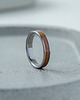 obrączki Pierścionek, obrączka z tytanu i drewna wiśni amerykańskiej. 5
