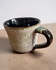 kubki Duży ceramiczny kubek z listkiem 2