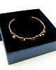 bransoletki wire wrapping Miedziana bransoleta mankietowa z rubinem 3