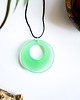 wisiory Okrągły, zielony wisiorek świecący w ciemności i UV handmade 3,9 cm 3