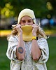 czapki damskie Czapka smerfetka bawełniana logo kolorowe "Banan" 5