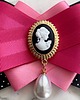 broszki Brosza Kamea Styl Glamour Dama Kameliowa z perłą 5